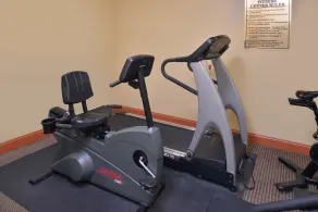 Douglas Inn & Suites - Salle de remise en forme