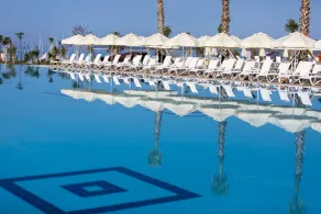 Andriake Beach Club Hotel - Basseng