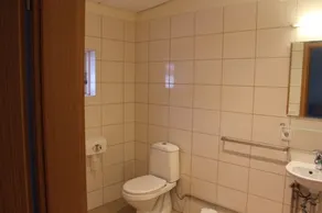 Kast Guesthouse - Baño