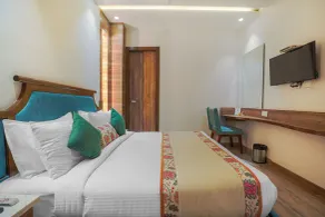 Hotel AK Continental Amritsar Just 900 mtr From Golden Temple - Room