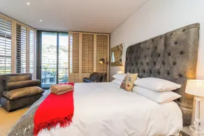 Mountain Marina Luxury Apartments - Room
