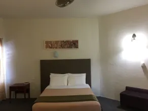 Simon's Place - Room
