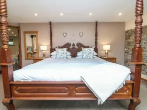 The Croft - Room