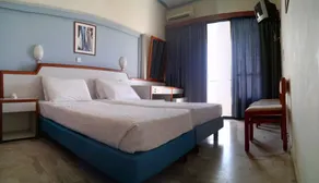 Nina Beach Hotel - Rom