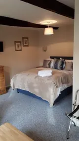 The Clifden Arms B&B - Room