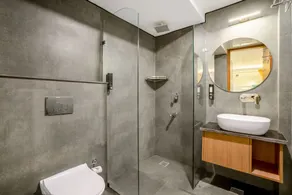 goSTOPS PLUS Rishikesh Tapovan - Baño