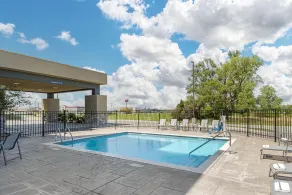 Best Western Plus McPherson - Piscine
