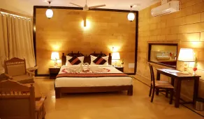 Hotel Golden Haveli - Room