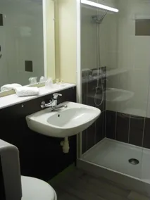 Hôtel Campanile Dieppe - Saint Aubin Sur Scie - Salle de bain