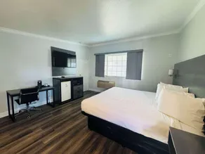 SureStay by Best Western Fresno Central - Habitación