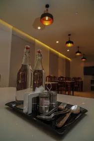Hotel Harriet, 50m away from temple Rameshwaram - Restaurant