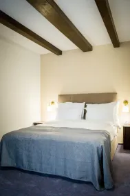 Nest - Room