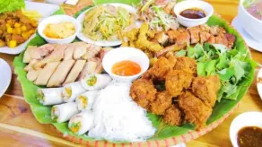 Ruby Lakeview homestay - Restaurant