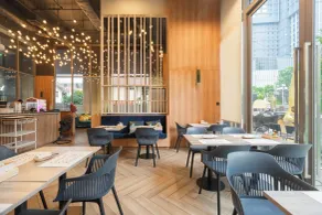 Oakwood Suites Bangkok - Restaurant