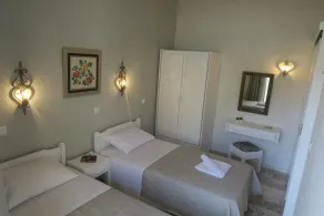Maria Suites - Chambre