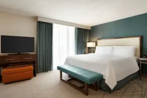 Embassy Suites by Hilton San Luis Obispo - Chambre
