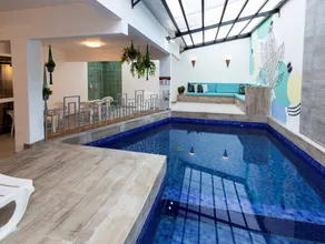 H Hotel - Pool