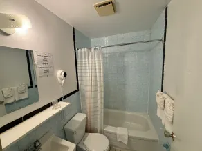 Persepolis Inn - Badrum