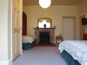 Ross House Equestrian Holidays - Quarto