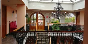 Hotel Dos Reynas - Eingangsbereich