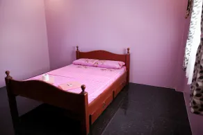 Luzmin BH - Pink House - Rum