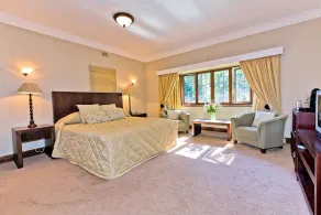 Eagle Wind Manor - Zimmer
