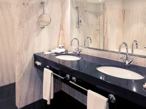 Mercure Hotel Riesa Dresden Elbland - Bathroom
