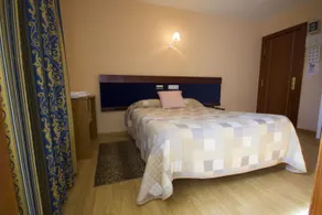 Hotel Santa Cruz - Zimmer
