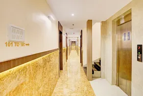 Hotel Casa Royal Residency - Bombay Exhibition Centre - Lobby