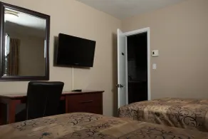 Park Place Motel & Suites - Room