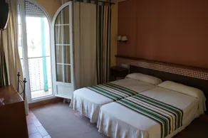 Balneario de Alicún de las Torres - Værelse