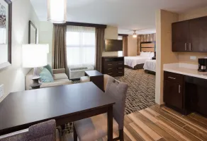 Homewood Suites by Hilton Sioux Falls - Værelse