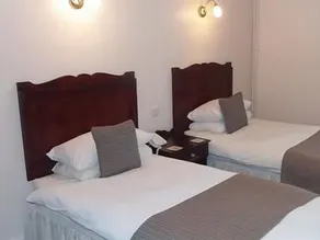 The White Horse - Room