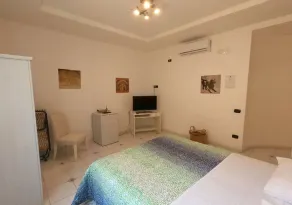 Miss Emily Vesuvio B&B - Quarto