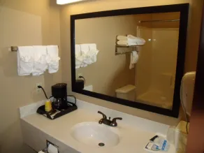 Irish Inn And Suites - Værelse