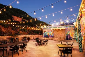 Grapetree Bay Hotel and Villas - Restaurant