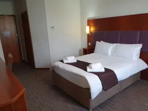 The Oakwood Hotel - Quarto