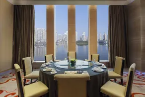 Crowne Plaza Tianjin Meijiangnan by IHG - Restaurante