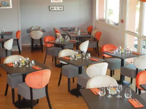 Brit Hôtel Les Evens Saint-Saturnin - Restaurant