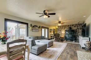 6-bedroom, 2-bath Cabin 4 Mi From Fishlake, UT - Interiør