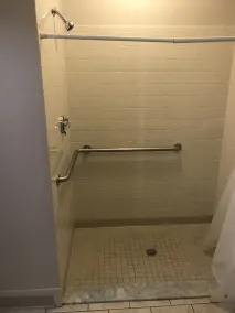 Ashley House - Baño