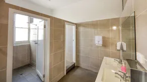 Maclean Hotel - Baño compartido