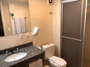 San Remo Hotel - Badezimmer