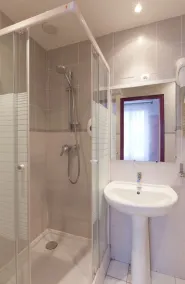 Hôtel Victor Hugo Clamart - Salle de bain
