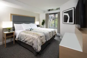 The Crystal Lodge - Room