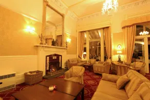 The Atholl Palace - Coin salon dans le hall