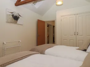 Binneford Barn - Room