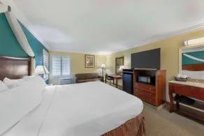 Best Western Harbour Inn & Suites Huntington - Sunset Beach - Chambre