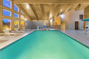 AmericInn by Wyndham Rhinelander - Piscine