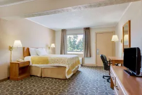 Days Inn by Wyndham Fairmont - Chambre